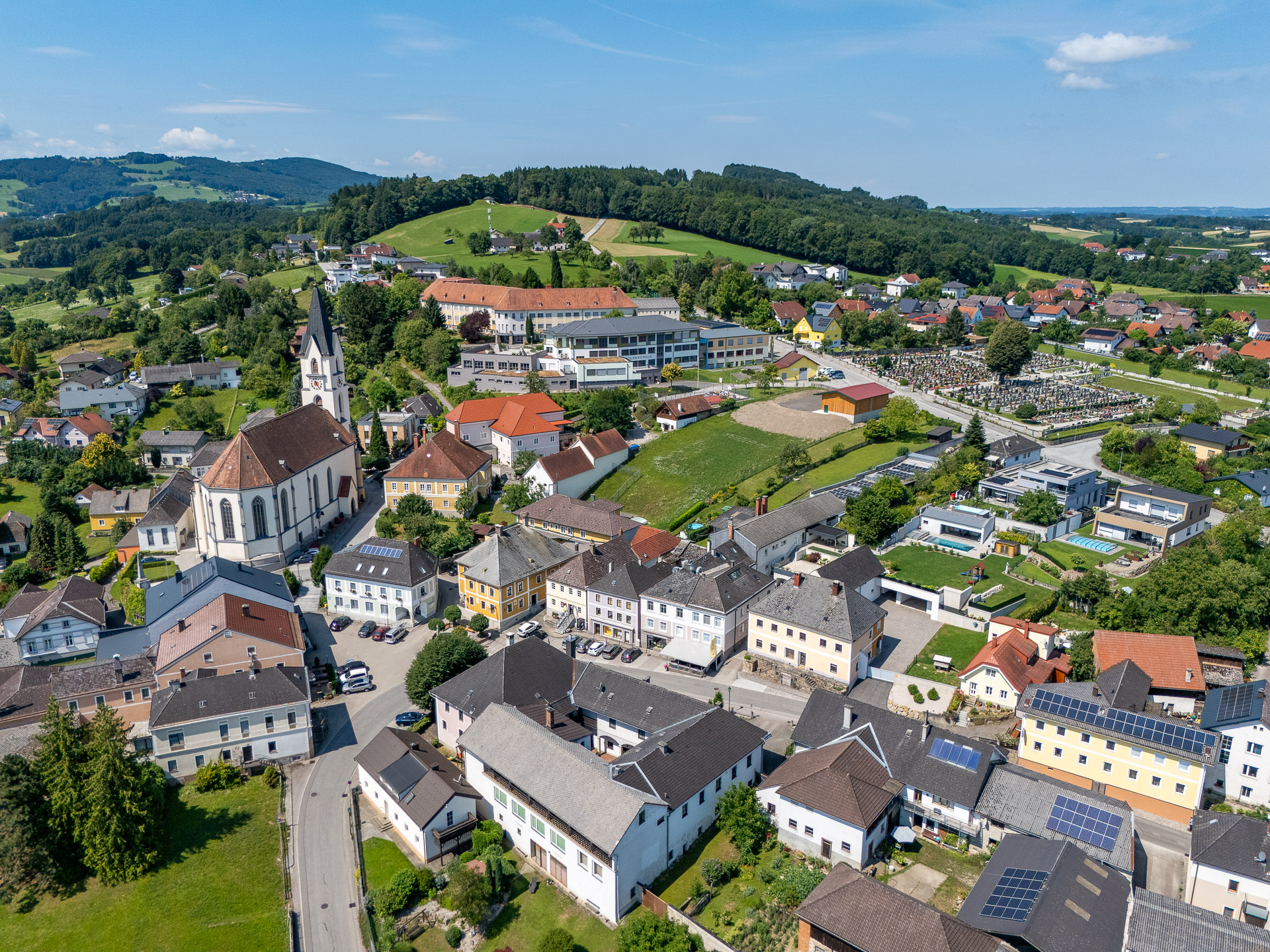 Drohnenaufnahme der Gemeinde Steinakirchen am Forst