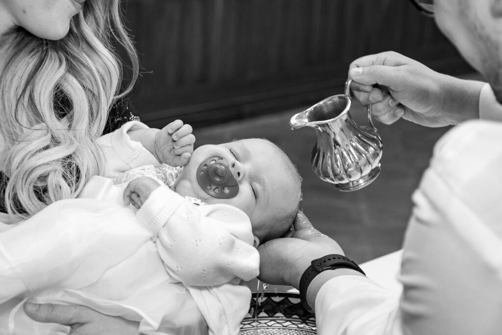 Tauffotografie Niederösterreich – Taufe eines Babys